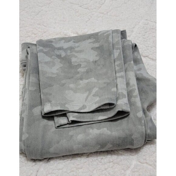 Spanx Womens Gray Camouflage Jeggings Pull On‎ With Pockets Lined Size Small - Picture 6 of 9